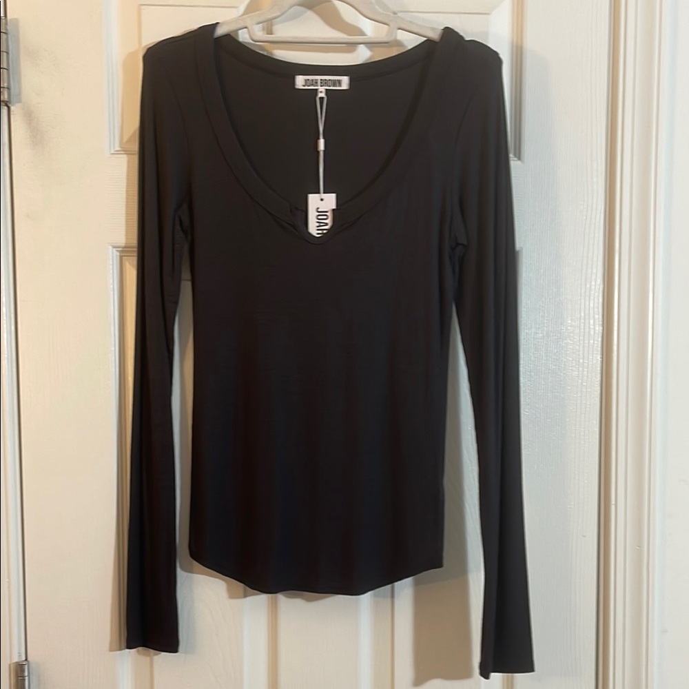 NWT Joah Brown M/L women’s Henley Long Sleeve in Black
